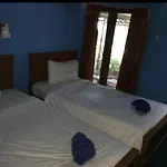 The Lazy Bar And Guesthouse